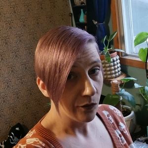 Meet your Posher, Shawna... Like this post and bundle two items to make a deal